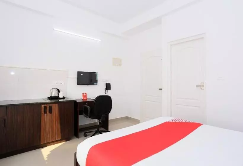 ホテル Flagship 30431 Camp Mars Apartments