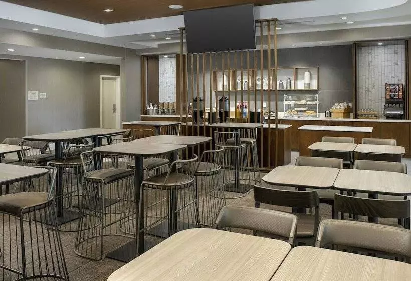 ホテル Springhill Suites By Marriott Loveland Fort Collins/windsor