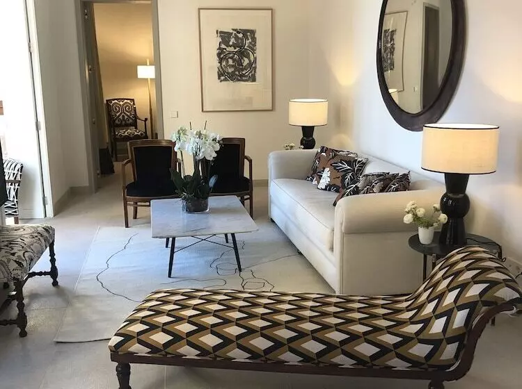 ホテル Vila Damunt