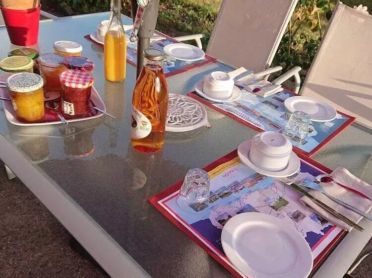 Aamiaismajoitus (B&B) Joyeux Reveil