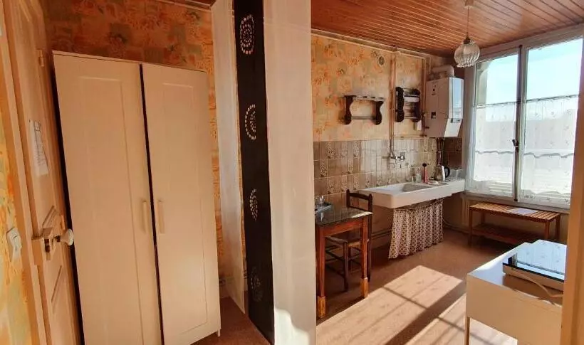 Aamiaismajoitus (B&B) Joyeux Reveil