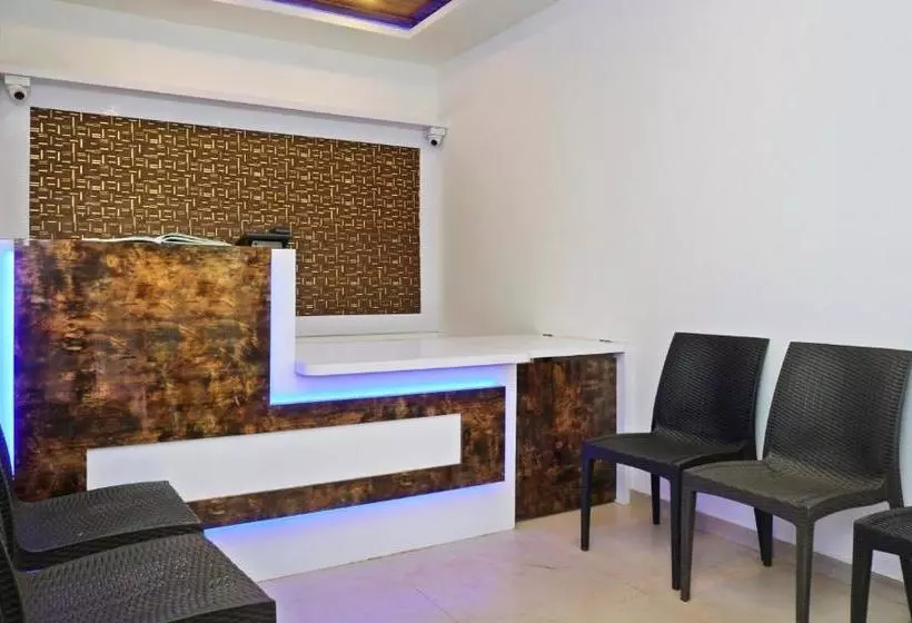 ホテル Treebo Trend Prince Palace