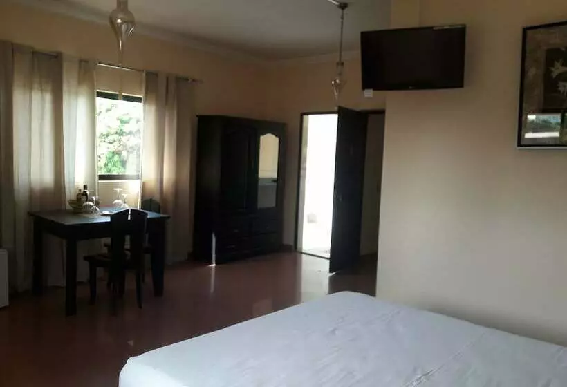 پانسیون Best Morro Bento City Guest House