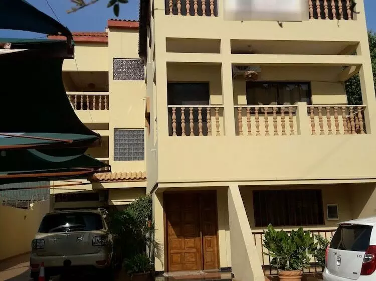 پانسیون Best Morro Bento City Guest House