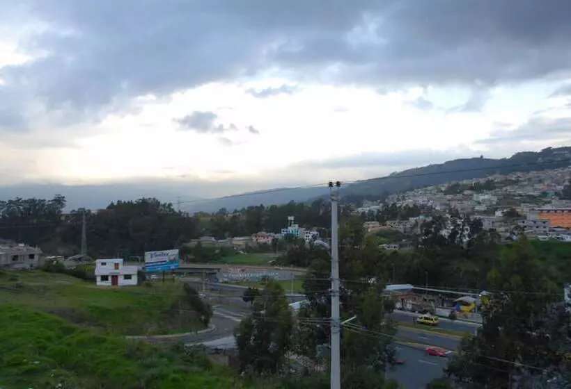 Majatalo Quito Condor Hostal