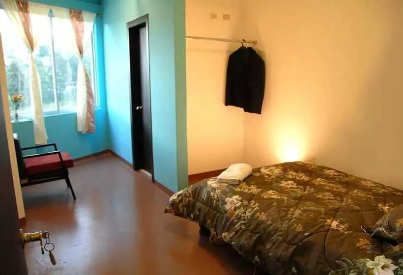 Majatalo Quito Condor Hostal