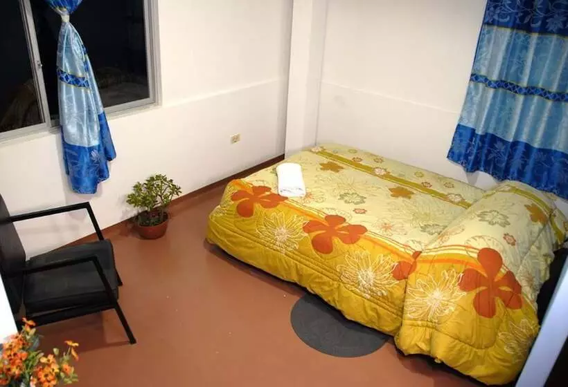 Majatalo Quito Condor Hostal