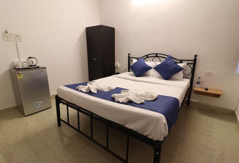 פנסיון Elvins Place By Amm