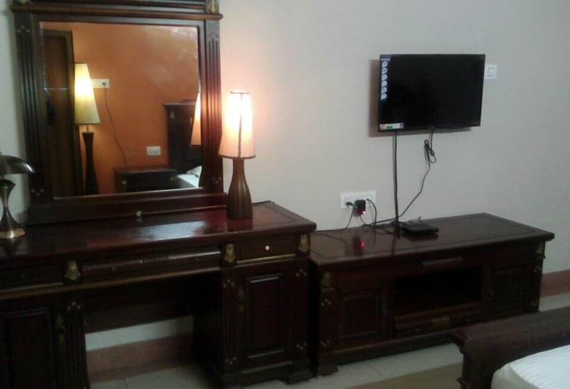 Fabhotel New Blue Homes