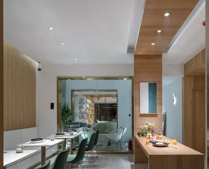 Guilin Bonjour Boutique Hotel  Free Pick Up Service Over 3 Nights