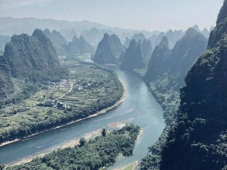 Guilin Bonjour Boutique Hotel  Free Pick Up Service Over 3 Nights