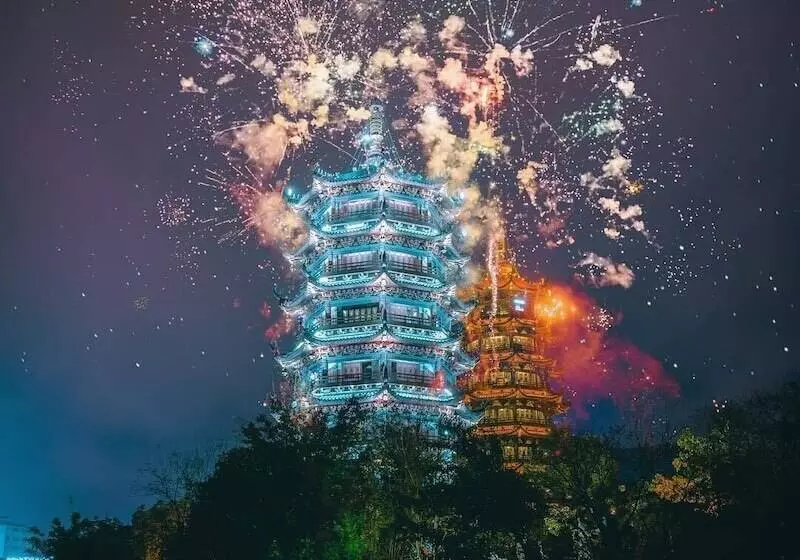 Guilin Bonjour Boutique Hotel  Free Pick Up Service Over 3 Nights