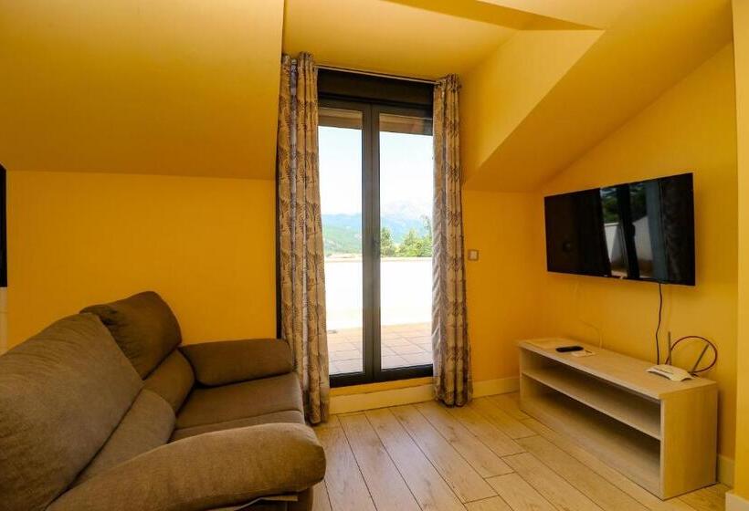 Apartamentos El Retiro De Avellaneda By Retirorural