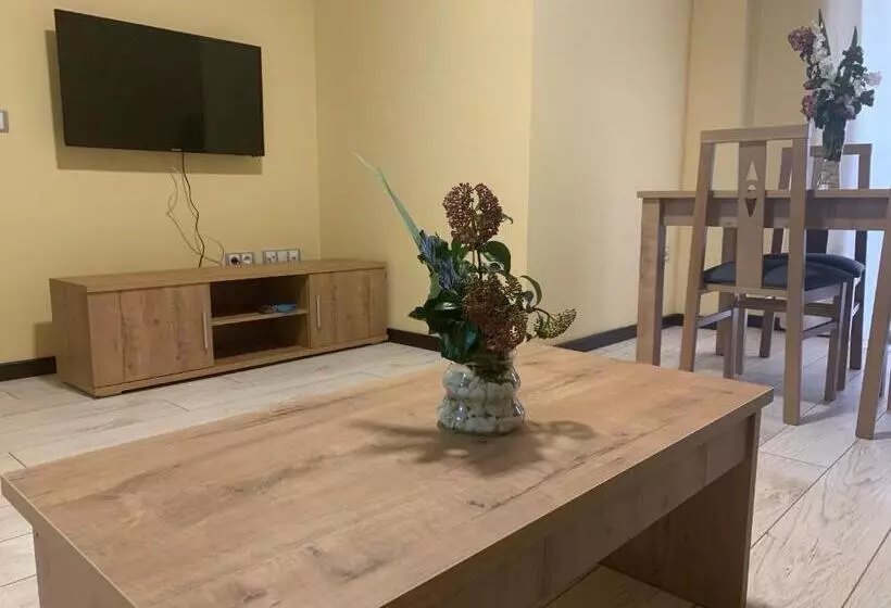 Apartamentos El Retiro De Avellaneda By Retirorural