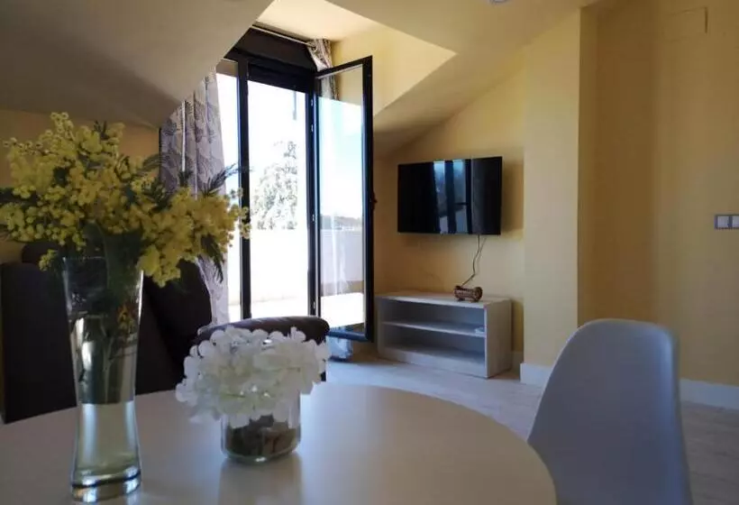 Apartamentos El Retiro De Avellaneda By Retirorural