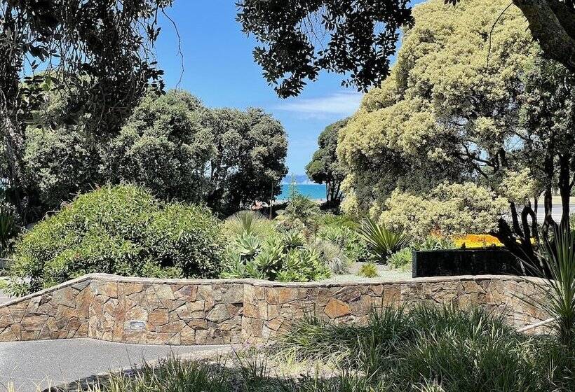 Swiss Belhotel Napier