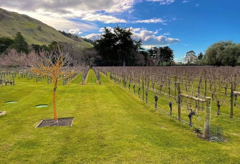 Swiss Belhotel Napier