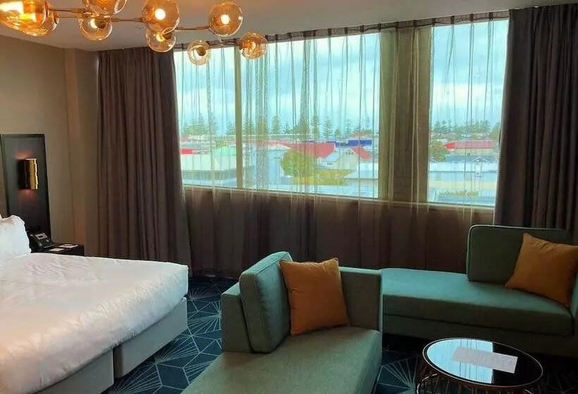 Swiss Belhotel Napier