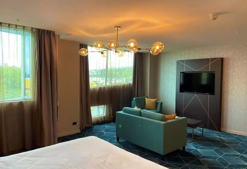 Swiss Belhotel Napier