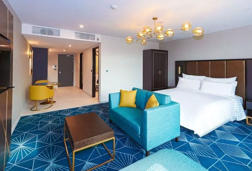 Swiss Belhotel Napier