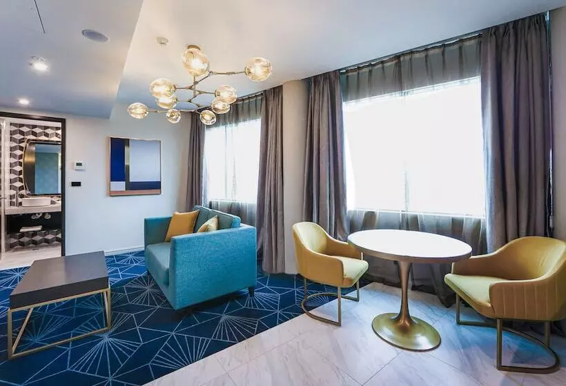 Swiss Belhotel Napier