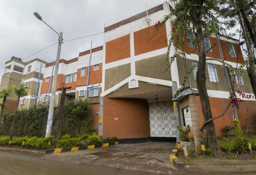 Pensão Rusam Villa Guest House