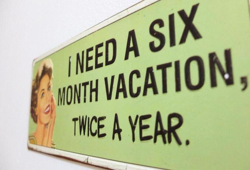 فندق صغير Family House