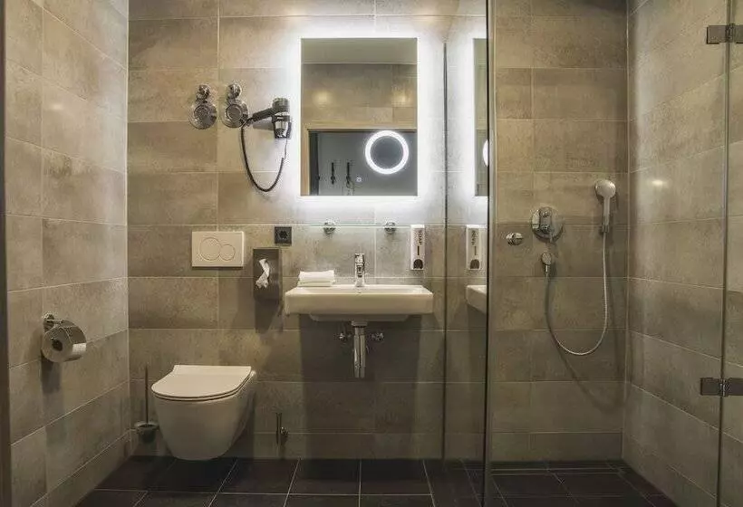 Hayta Hotel Stuttgart Airport Messe