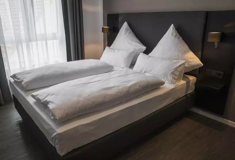 Hayta Hotel Stuttgart Airport Messe