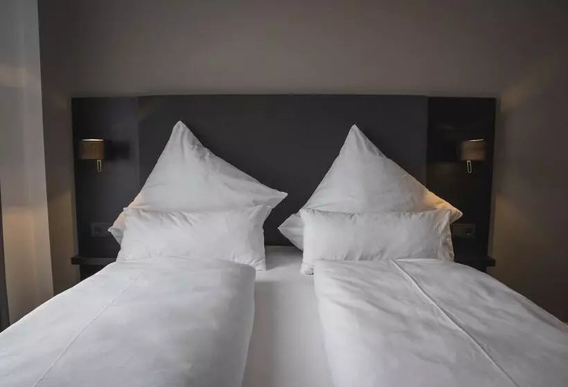 Hayta Hotel Stuttgart Airport Messe