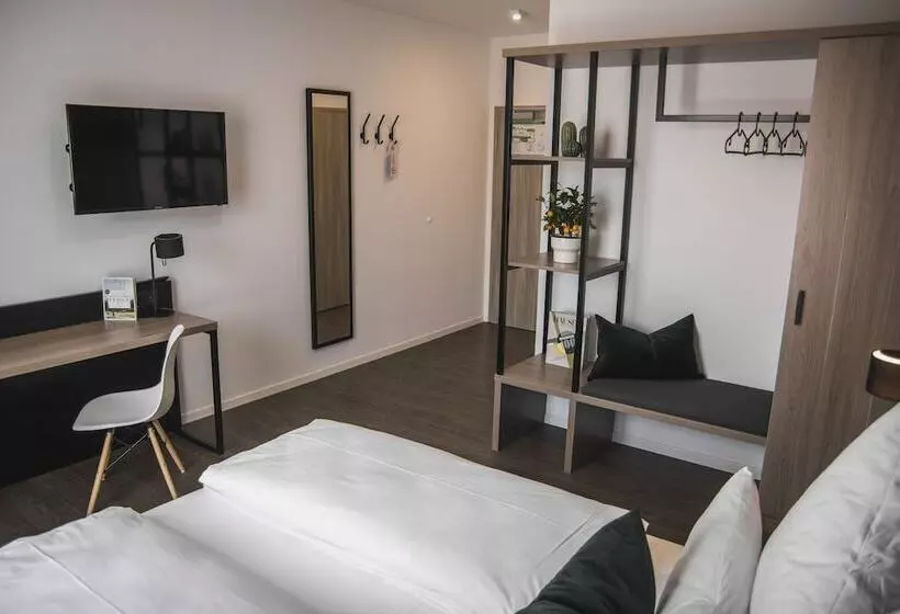 Hayta Hotel Stuttgart Airport Messe