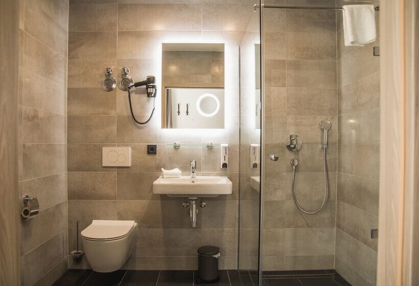 Hayta Hotel Stuttgart Airport Messe