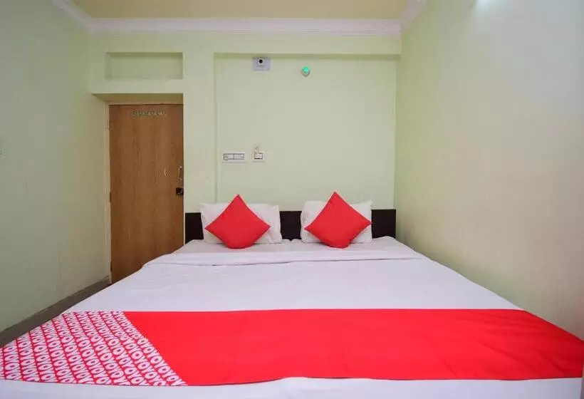 Hotelli Oyo 30891 Kingstar Resort