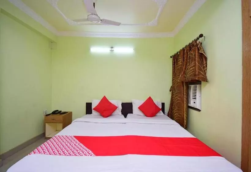 Hotelli Oyo 30891 Kingstar Resort