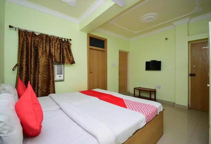 Hotelli Oyo 30891 Kingstar Resort