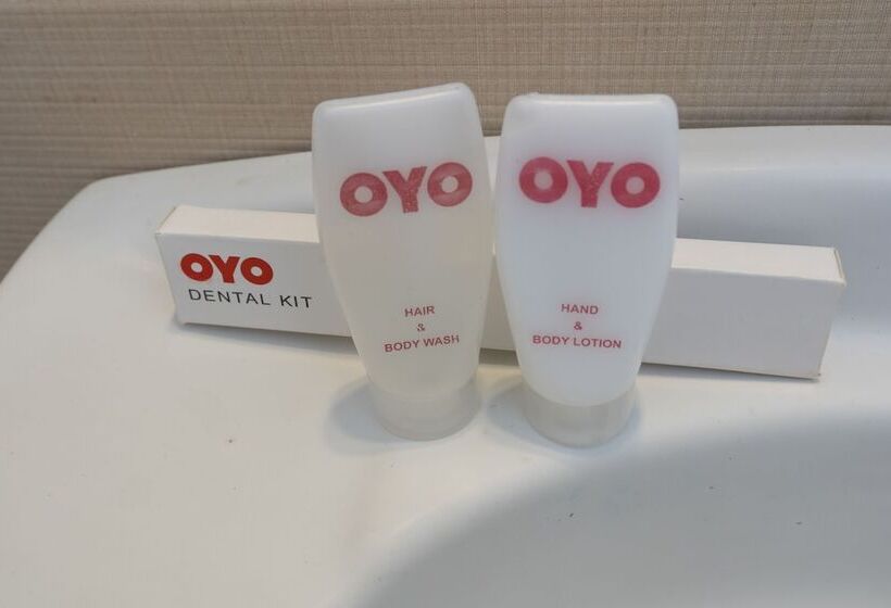 Отель Oyo 636 Apartmen Kak Okoh