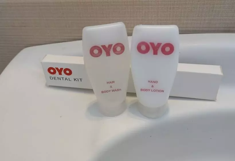 ホテル Oyo 636 Apartmen Kak Okoh