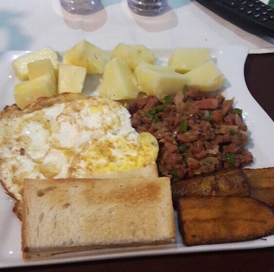 هتل Regent Palace