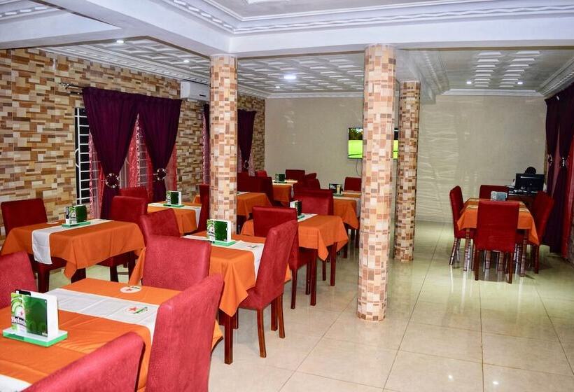 هتل Regent Palace