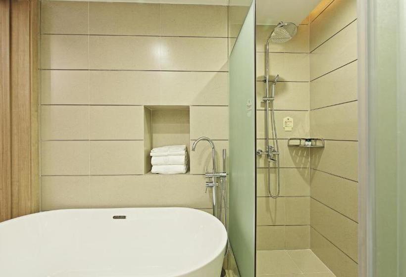 Hotel Jiaxin Conifer Lvjing