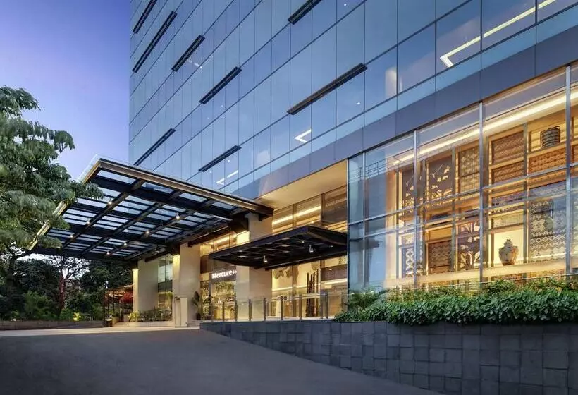 ホテル Mercure Jakarta Gatot Subroto