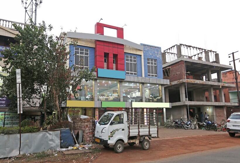 בית מלון כפרי Oyo 27644 Cozycom