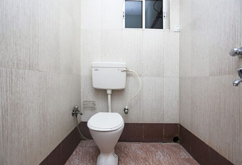 בית מלון כפרי Oyo 27644 Cozycom