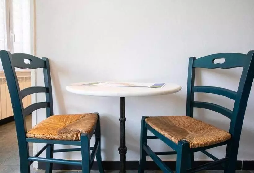 پانسیون The 5 Terre