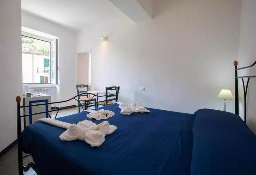 پانسیون The 5 Terre