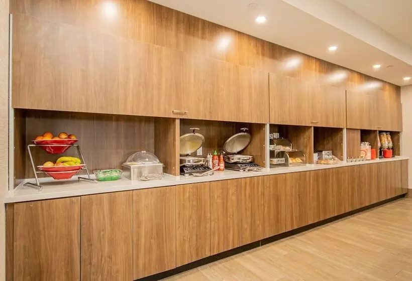 ホテル Towneplace Suites By Marriott Brantford And Conference Centre