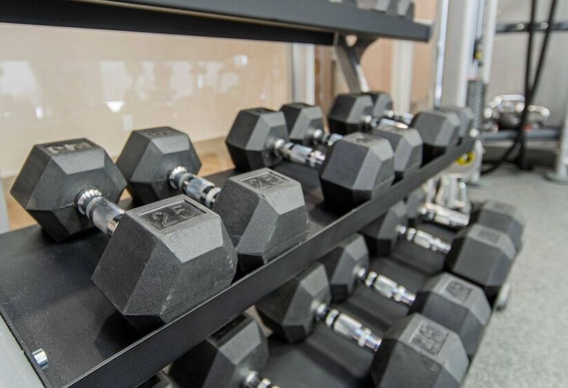 هتل Towneplace Suites By Marriott Brantford And Conference Centre