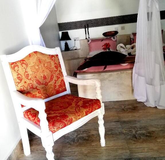 تختخواب و صبحانه Peter Pan Beach Lodge & Italian Restaurant