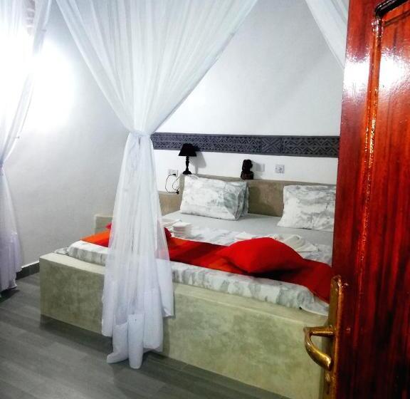 تختخواب و صبحانه Peter Pan Beach Lodge & Italian Restaurant