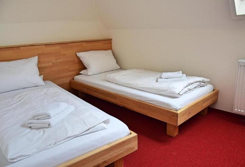 Cafe Hotel Altreuter